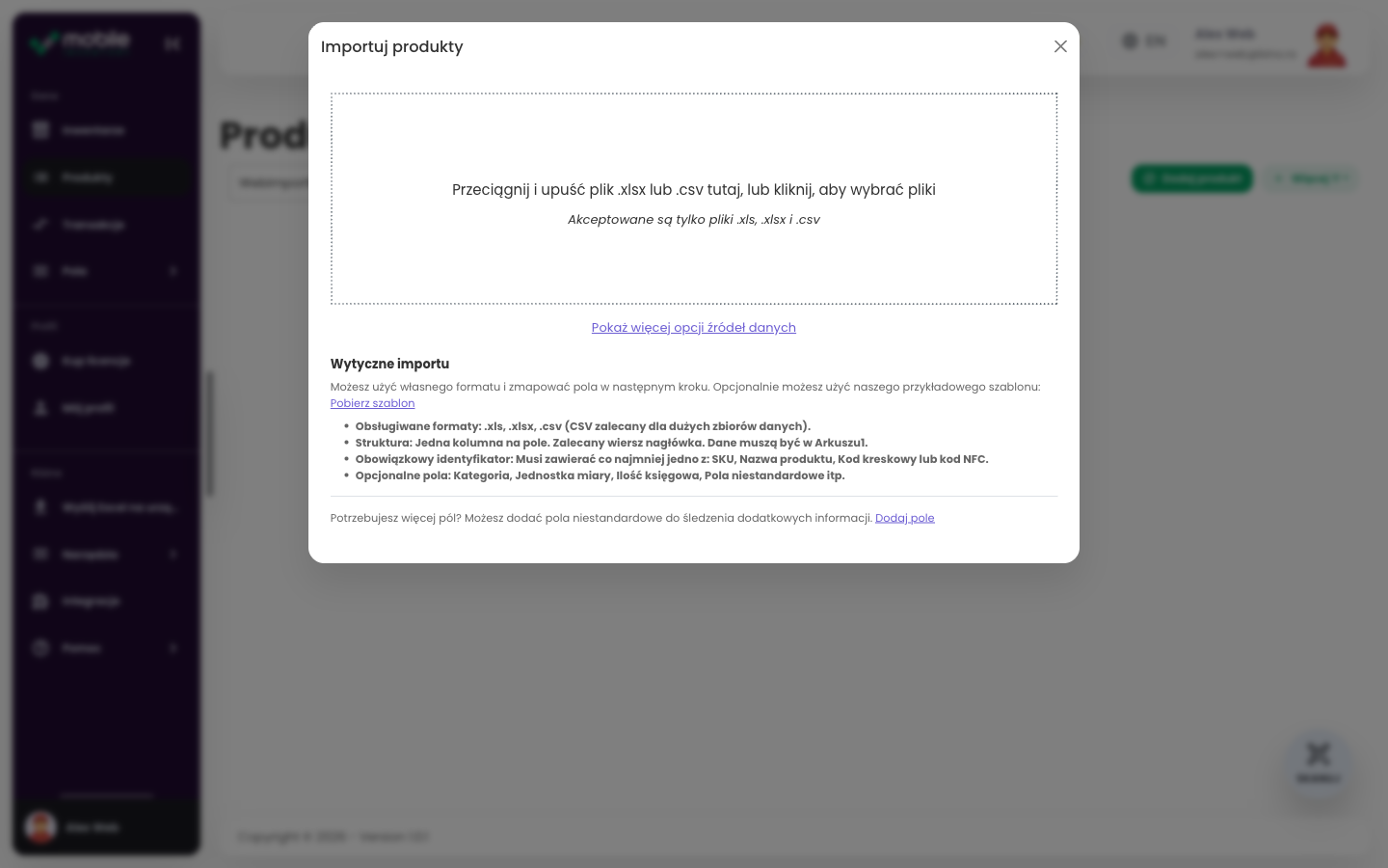 Okno Import products w aplikacji Web z obszarem przesyłania pliku CSV lub Excel